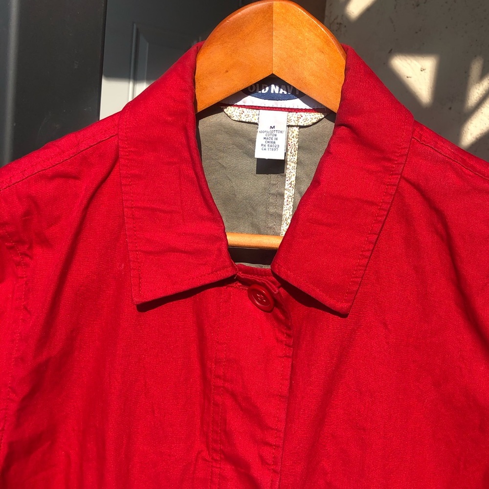 Red coat - Picture 4 of 4